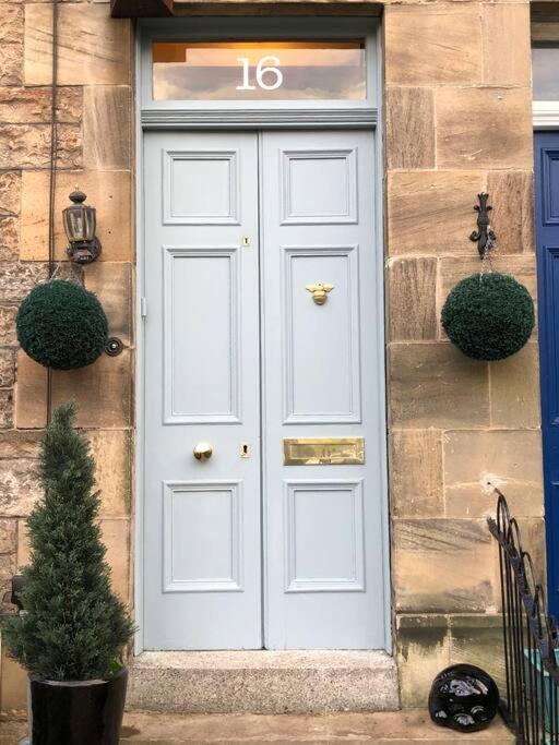 Traditional Apt Close To City Centre & Hampden Glasgow Exterior foto